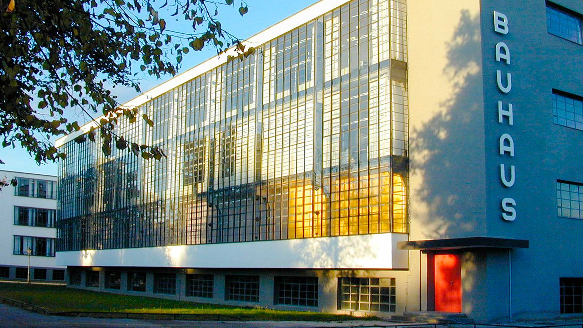 Bauhaus 100 anys de disseny esci upf news