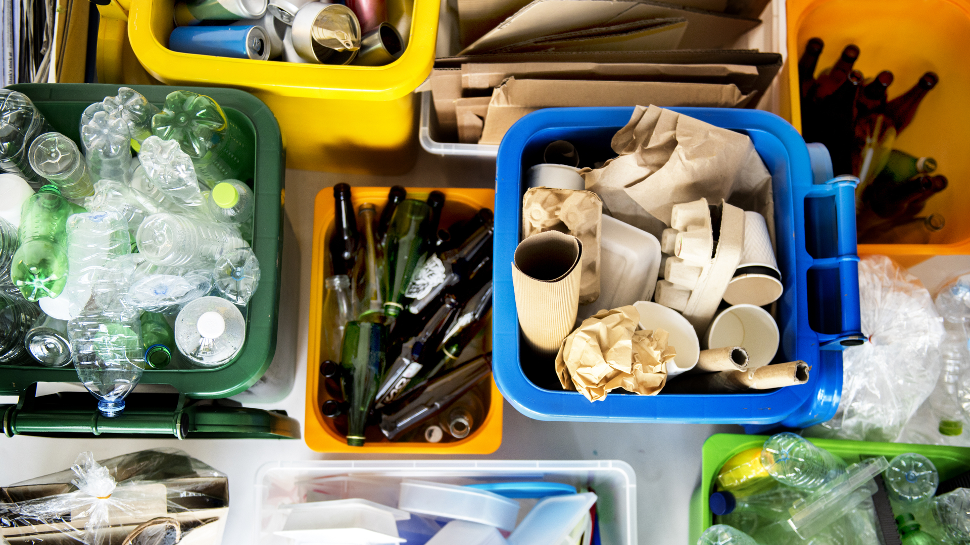 Cómo mejorar la gestión de residuos de envases de alimentos
