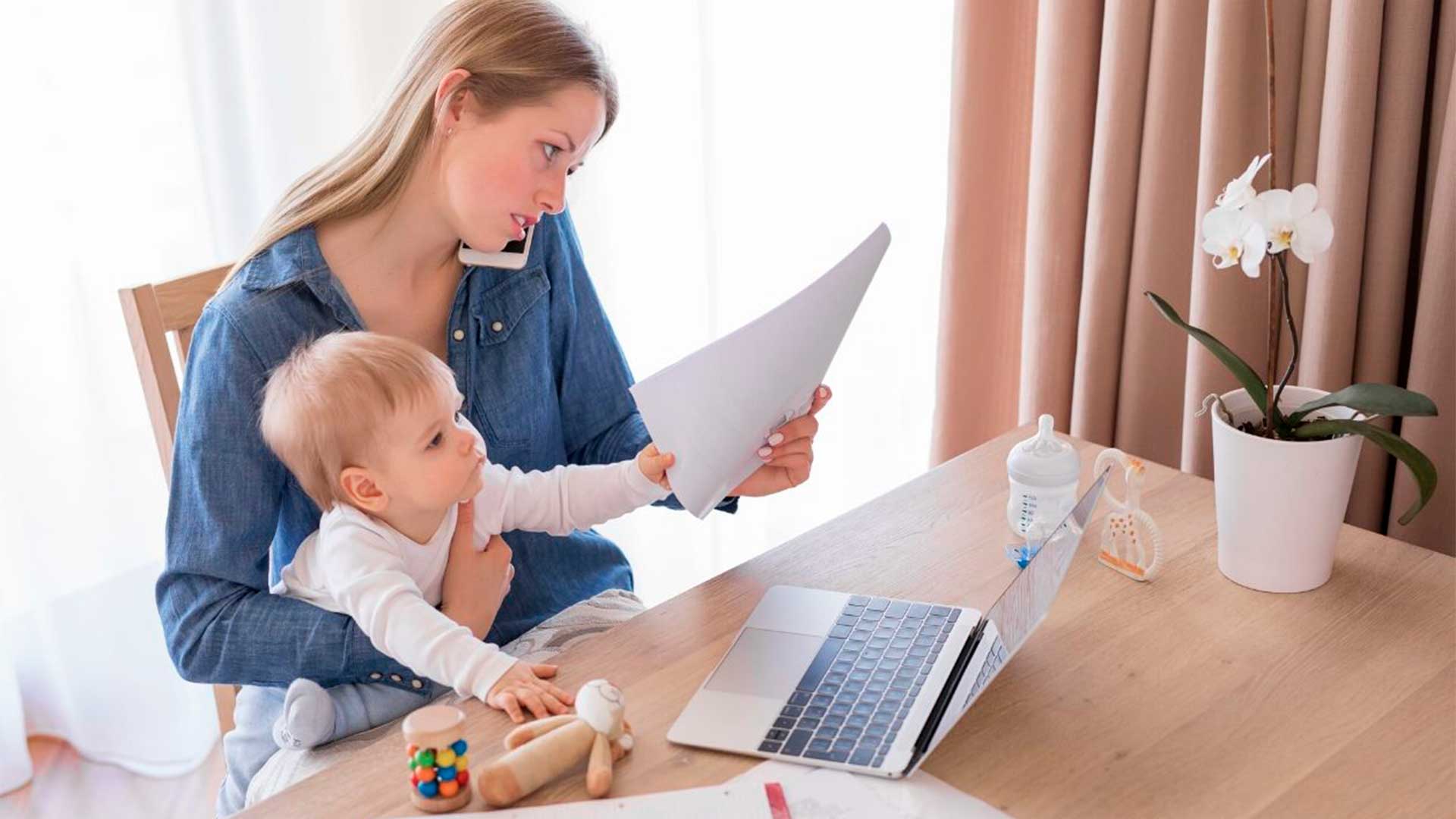 Обсуждения пособие. Пособия фото для презентации. Большая энциклопедия развития речи. Обсуждения пособие. Родители дети деньги.